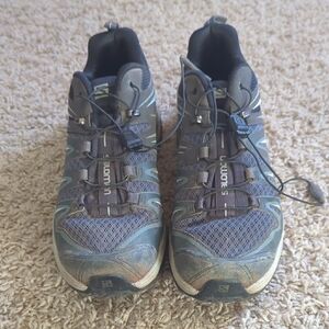 Salomon Men's Trail Shoes in Gray with Olive Accents